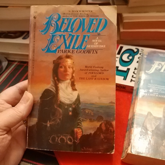 King Arthur Novel Bundle - Picture 1 of 3